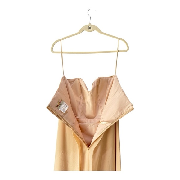 May Queen Couture Champagne Chiffon Sweetheart‎ Neckline Rhinestone Brooch Dress - Picture 13 of 16